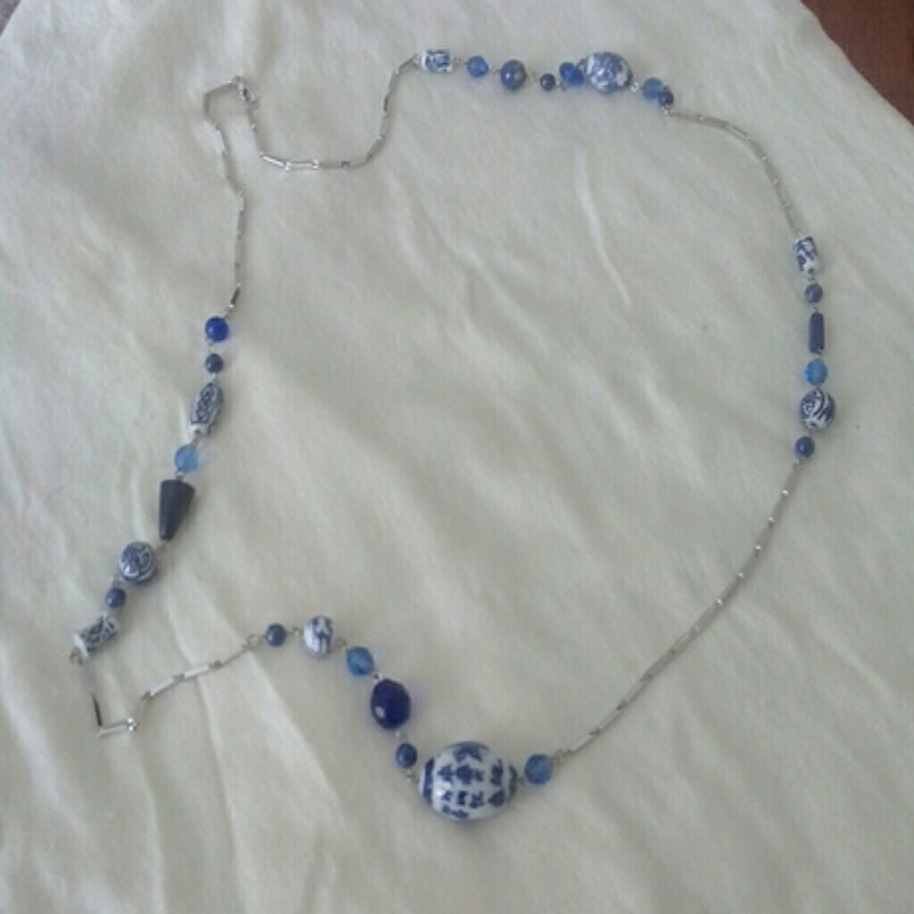 Royal Ladies necklace - semi precious stones